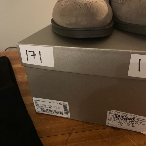 Giorgio Armani Shoes - Picture 2 of 5